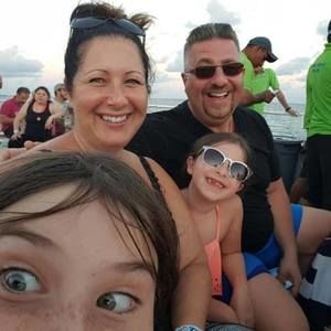 Meet your Posher, Leo